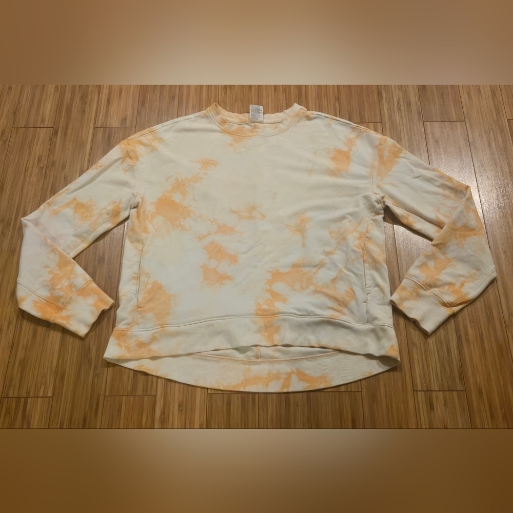 All In Motion Tie-Dye Long Sleeve Sweatshirt